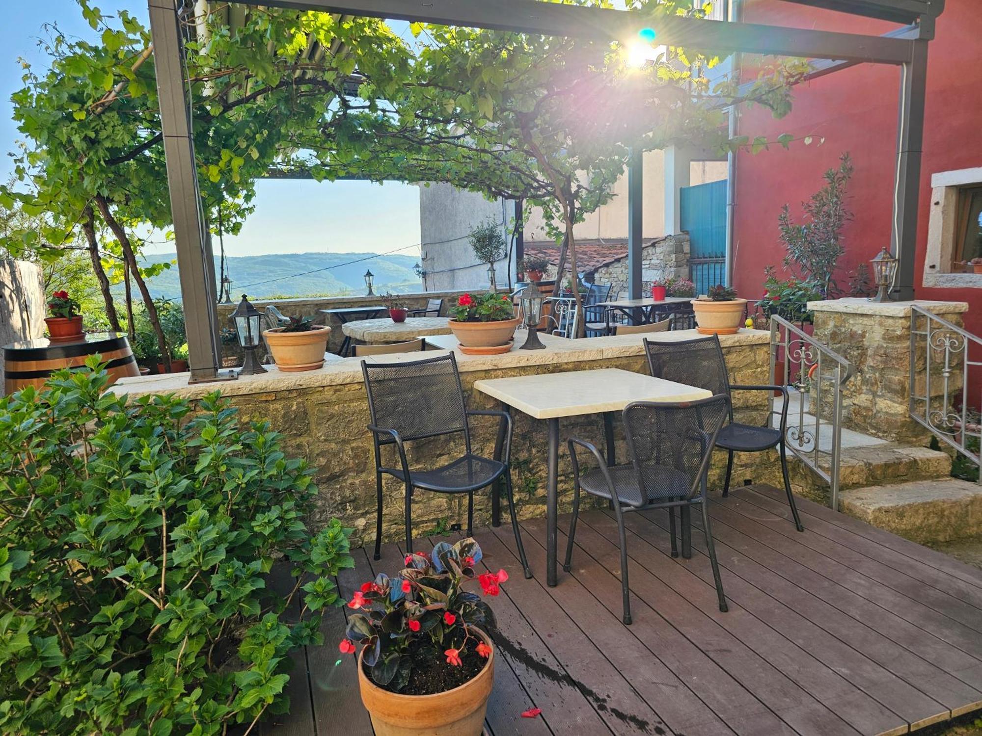 Guesthouse Villa Marija Motovun Luaran gambar